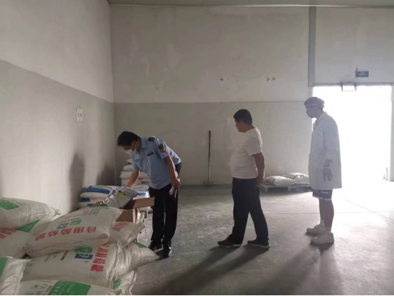 临沂市蒙阴县市场监管局专业市场监管所开展冷链食品生产企业疫情防控专项检查361.png