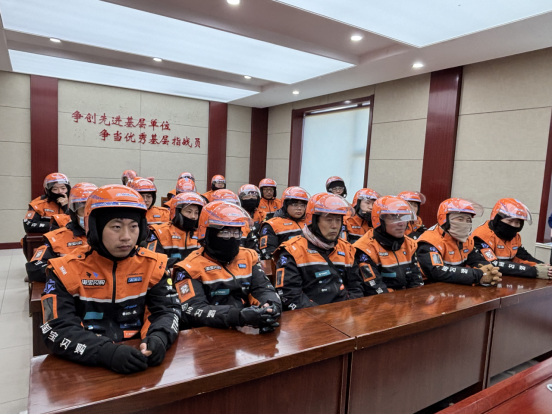 临沂市河东区网约配送行业党委组织开展消防培训演练活动332.png 临沂市河东区网约配送行业党委组织开展消防培训演练活动332.png