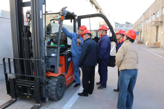 临沂河东区市场监督管理局组织观摩活动 筑牢特种设备安全防线685.png 临沂河东区市场监督管理局组织观摩活动 筑牢特种设备安全防线685.png
