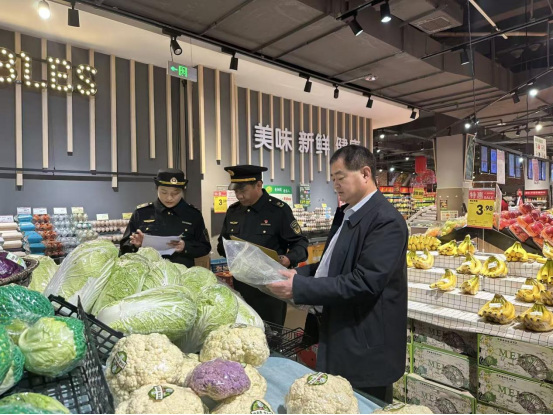 临沭县市场监管局开展食品安全专项整治行动262.png