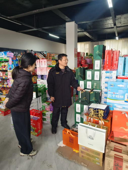 大年初四,临沂市河东区市场监管再出发,全链条护航春节市场不打烊836.png 大年初四,临沂市河东区市场监管再出发,全链条护航春节市场不打烊836.png